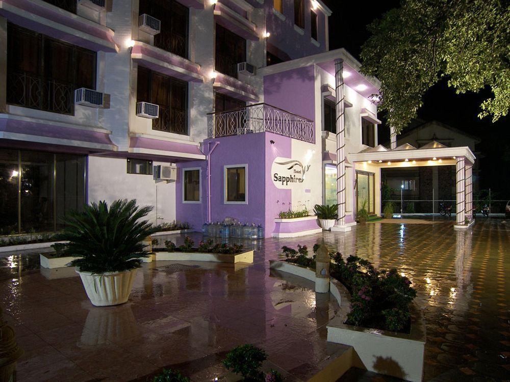 Sapphire Hotel Lonavala Luaran gambar