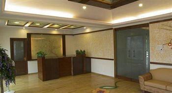 Sapphire Hotel Lonavala Luaran gambar